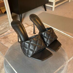 Tony Bianco black quilted square toe stiletto heels size 6.5.